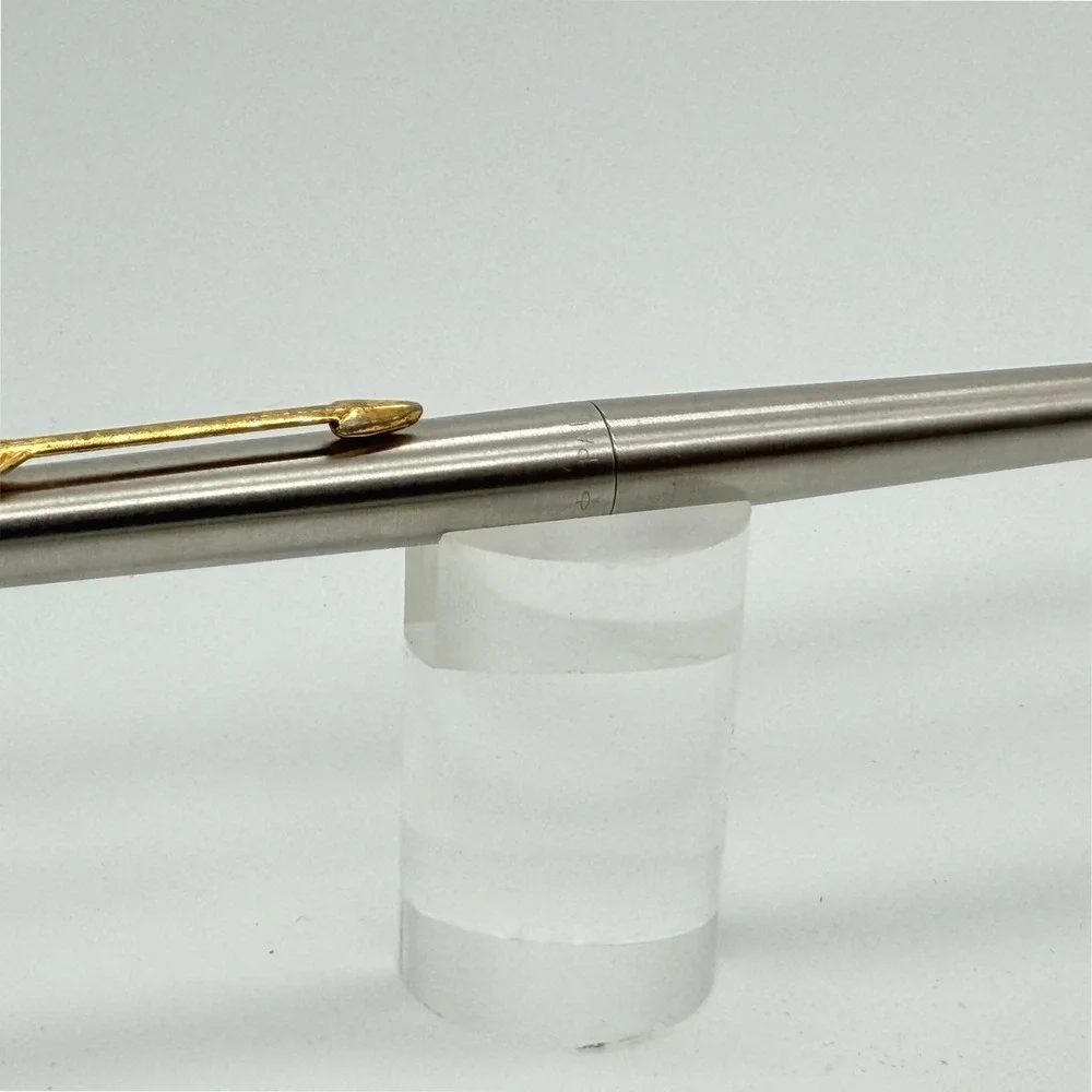 Parker Vector Rollerball Pen Stainless Steel Gold Trim Medium 0.8mm EDC Writing